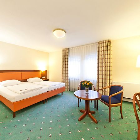 Hotel Boulevard Stuttgart Bagian luar foto
