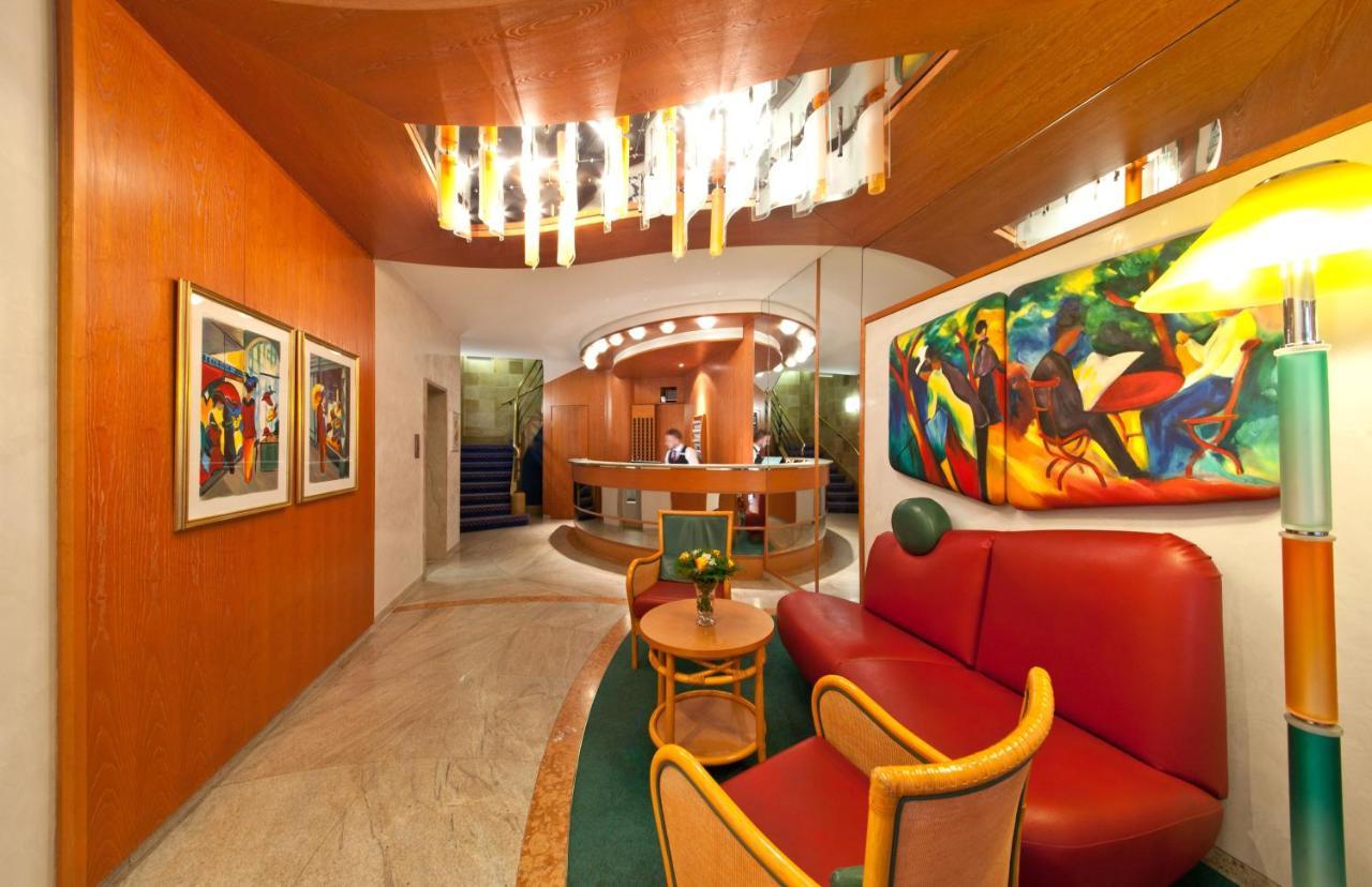 Hotel Boulevard Stuttgart Bagian luar foto