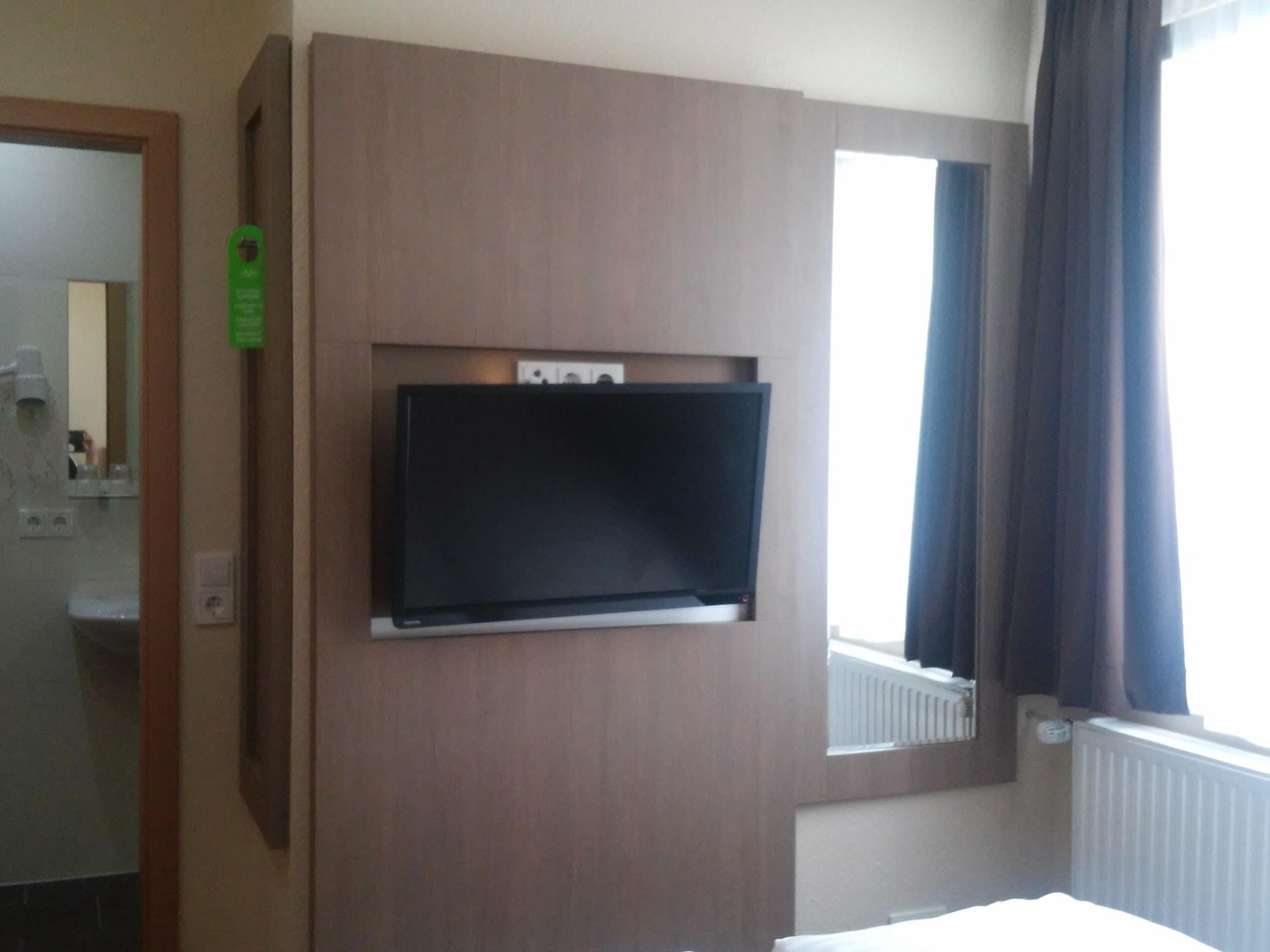 Hotel Boulevard Stuttgart Bagian luar foto