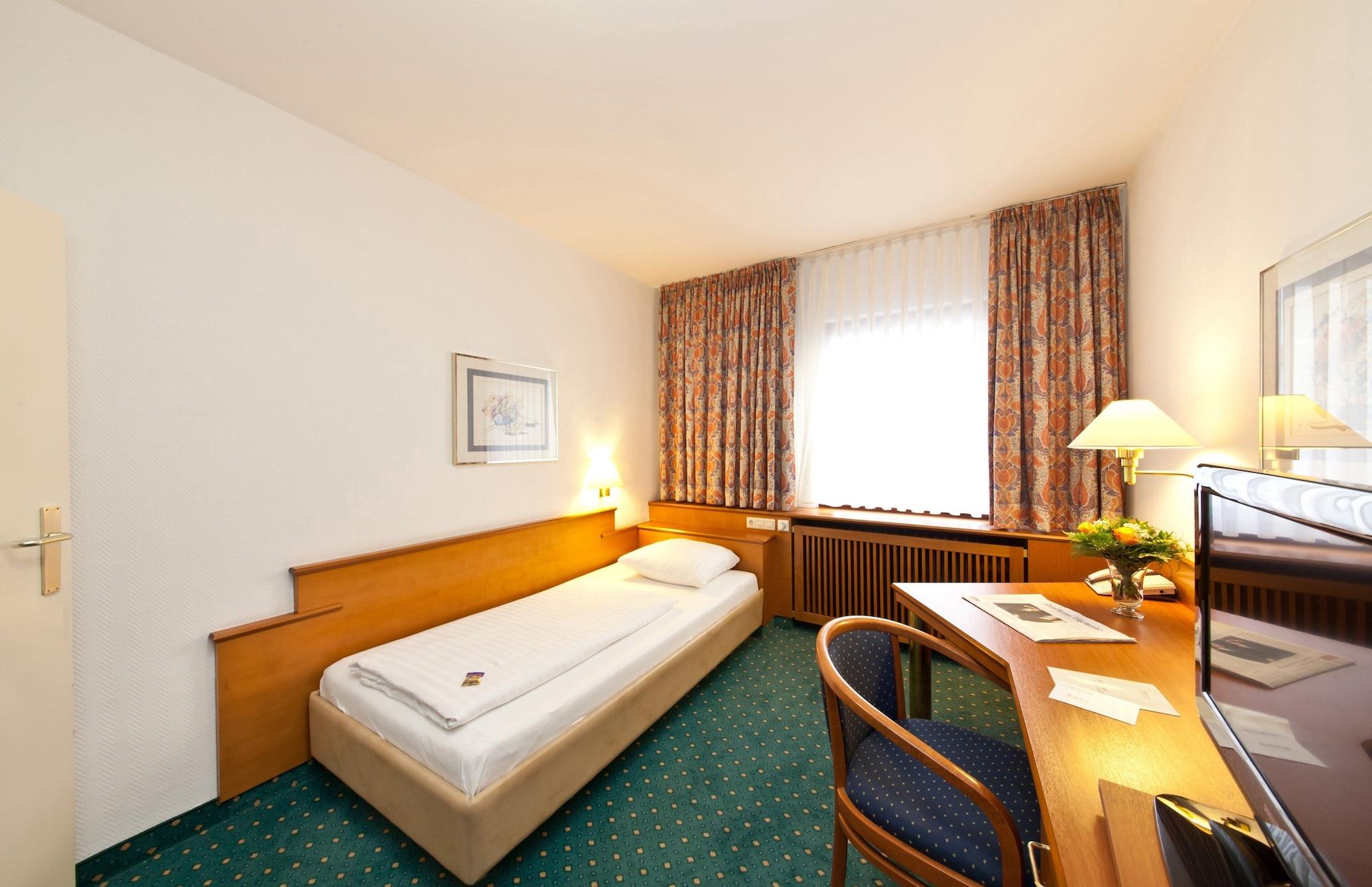 Hotel Boulevard Stuttgart Bagian luar foto