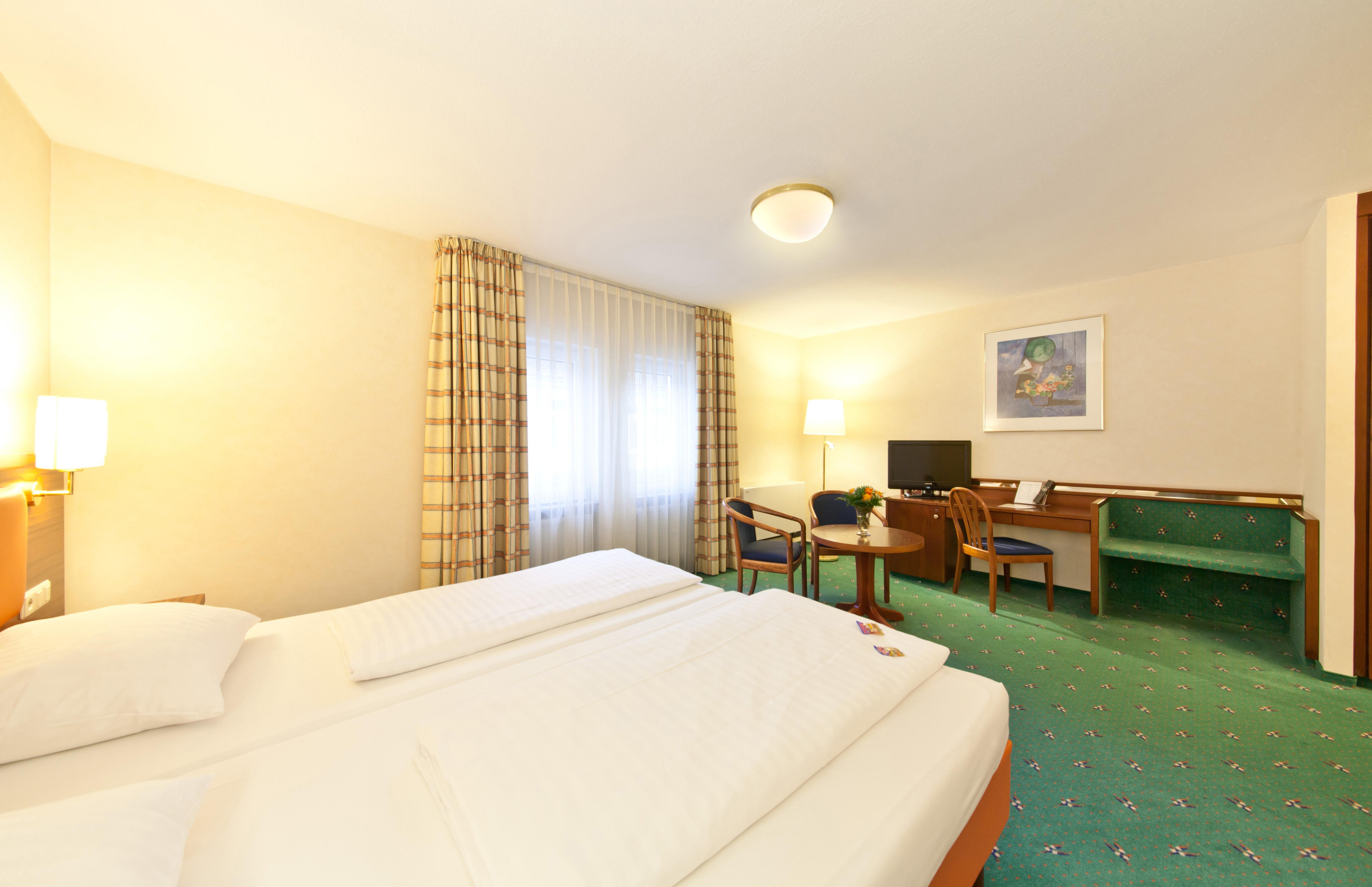 Novum Hotel Boulevard Stuttgart City Bagian luar foto