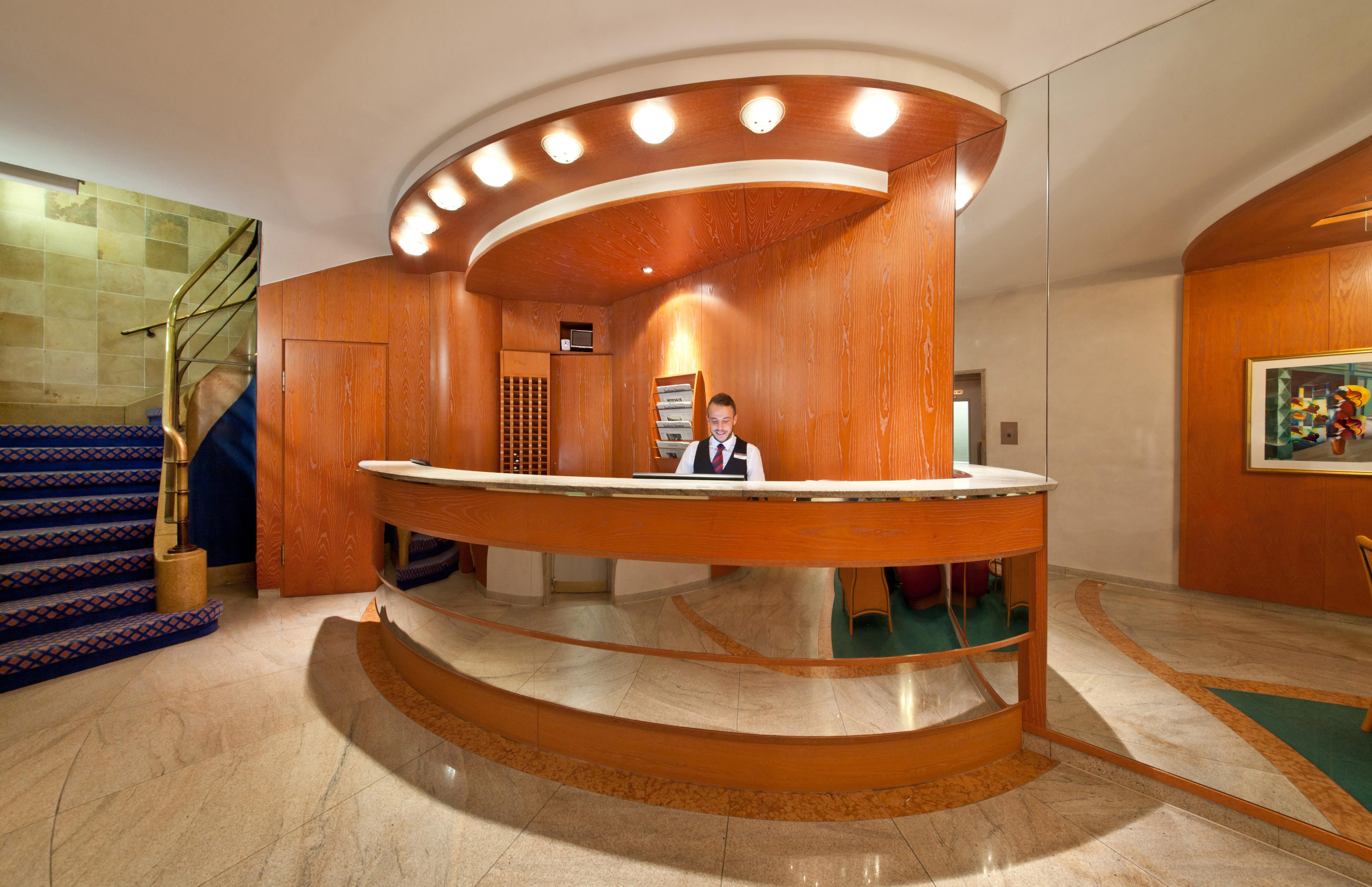 Hotel Boulevard Stuttgart Bagian luar foto